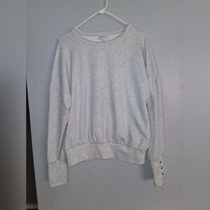 EVEREVE Women M Sweatshirt Light Gray Long Pufg Sleeve Wide Cuff Snaps